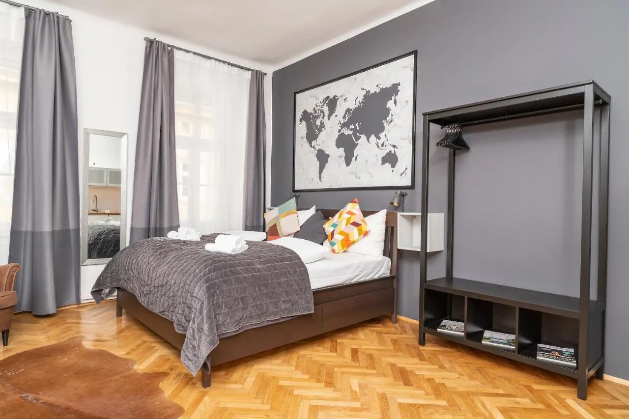 וינה Luxury Suites Mariahilf 0*,