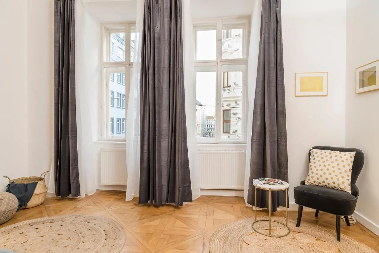 וינה Luxury Suites Mariahilf דירה